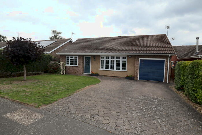 3 Bedroom Bungalow To Rent In Malham Close, Lincoln, LN6