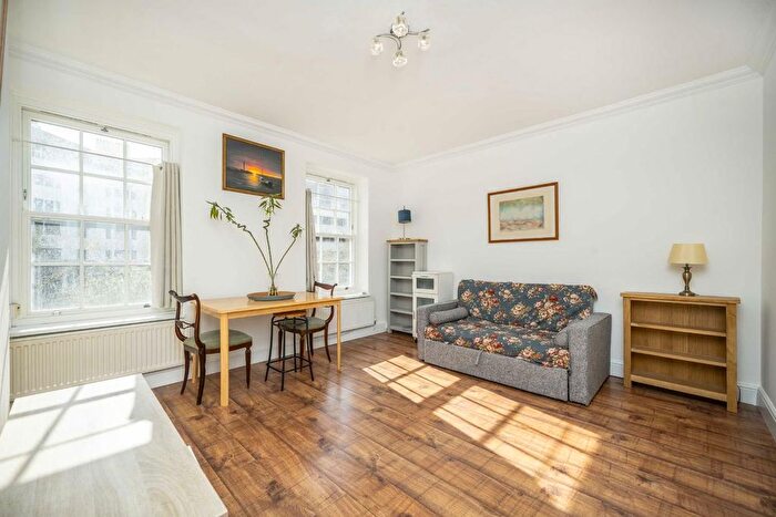 1 Bedroom Flat To Rent In Chalton Street, Euston, NW1