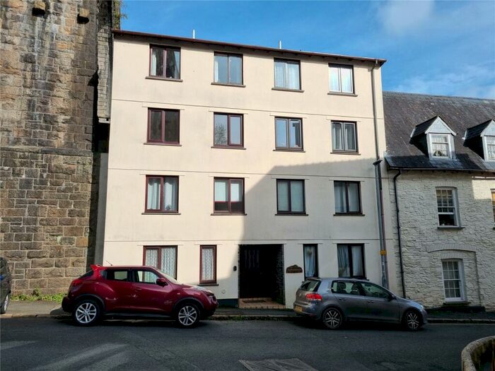 2 Bedroom Apartment To Rent In Tavistock, Devon, PL19