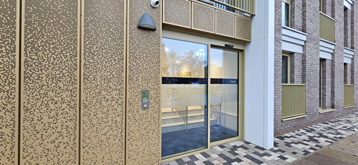 1 Bedroom Flat To Rent In -, Castle Street, LU1