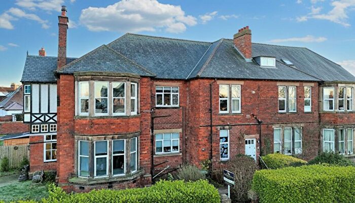3 Bedroom Apartment For Sale In Marlborough Gardens, Stanwix, Carlisle, CA3