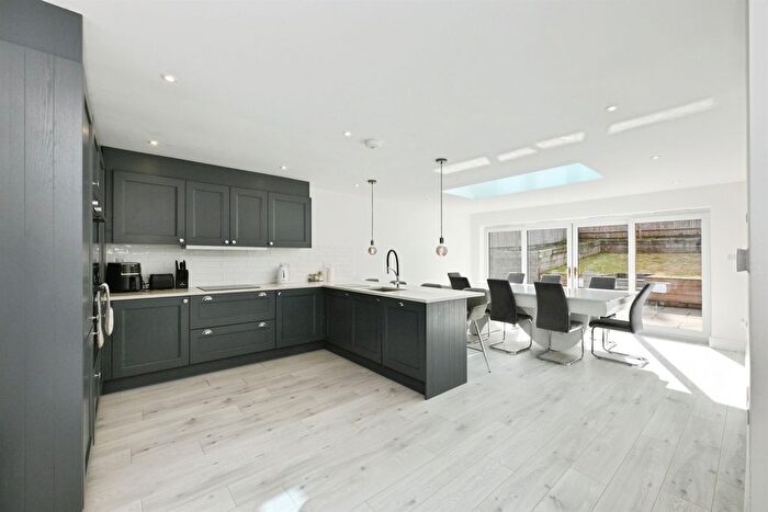 4 Bedroom Detached House For Sale In Bentley Grange, Hare Street, Buntingford, SG9