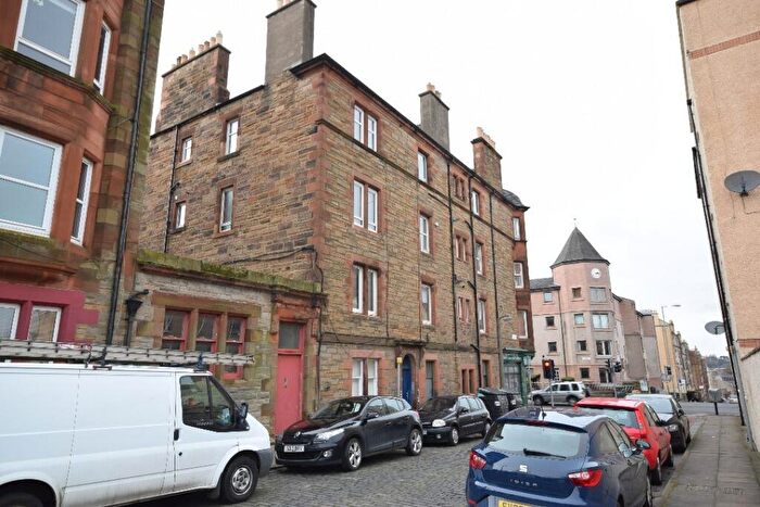 2 Bedroom Flat To Rent In Hermand Crescent, Edinburgh, EH11