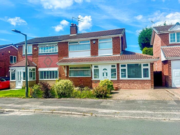 4 Bedroom Semi-Detached House For Sale In Salisbury Road, Radcliffe, M26
