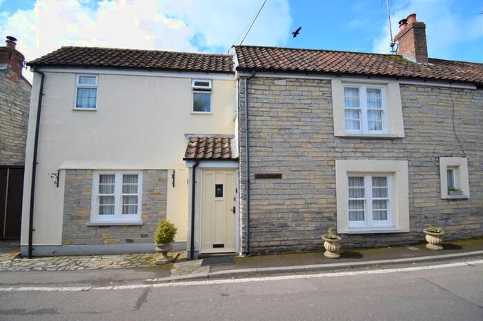 3 Bedroom End Of Terrace House For Sale In Pesters Lane, Somerton, TA11