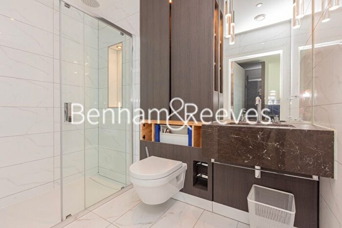 2 Bedroom Flat To Rent In Beadon Road, Hammersmith, W6