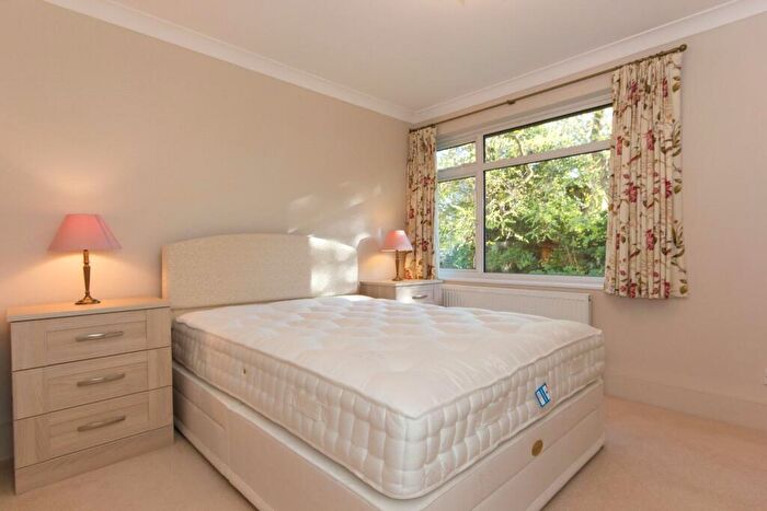 2 Bedroom Apartment To Rent In Chesterton Towers, Chapel Street, Cambridge, CB4