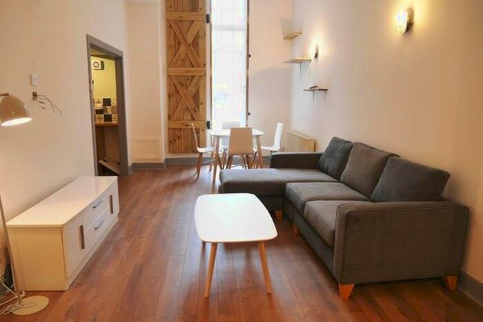 1 Bedroom Flat To Rent In Couper Street, Edinburgh, EH6