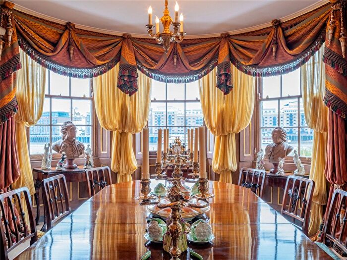 4 Bedroom Detached House For Sale In St Katharine By The Tower, London, E1W