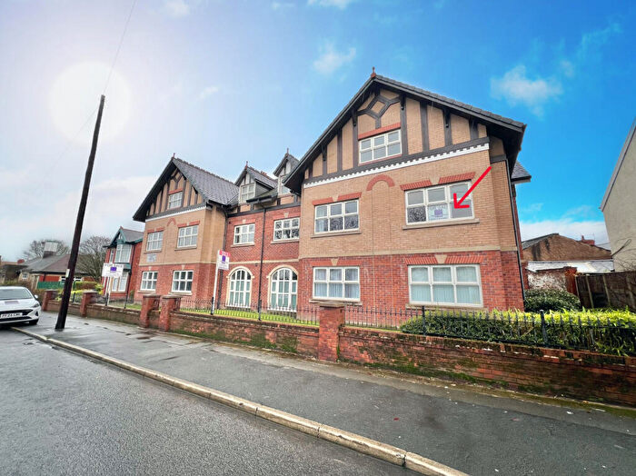 1 Bedroom Apartment For Sale In Stonemasons Court, - Talbot Road, Layton, FY3