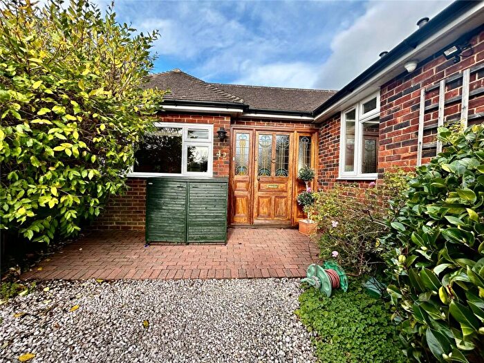 Studio To Rent In Furze Road, BN13