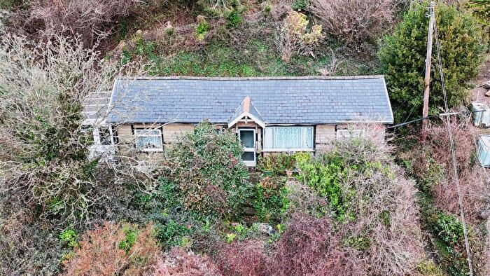 3 Bedroom Bungalow For Sale In Hele Bay, EX34