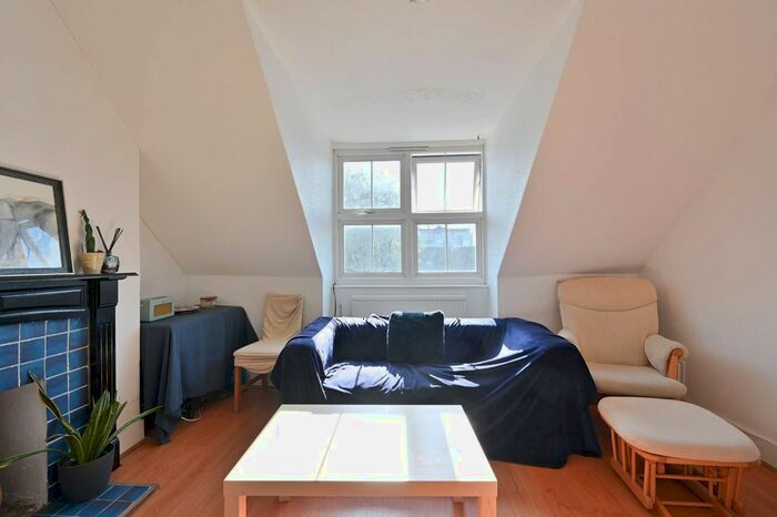 1 Bedroom Flat To Rent In Killieser Avenue, Streatham Hill, London, SW2