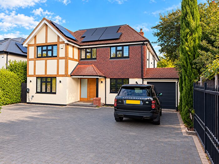 5 Bedroom House To Rent In Julian Road, Orpington, BR6