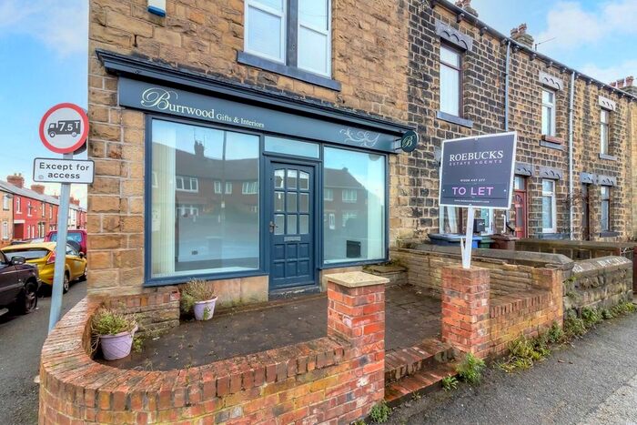 Studio To Rent In Retail Shop - Pogmoor Road, Barnsley, S75