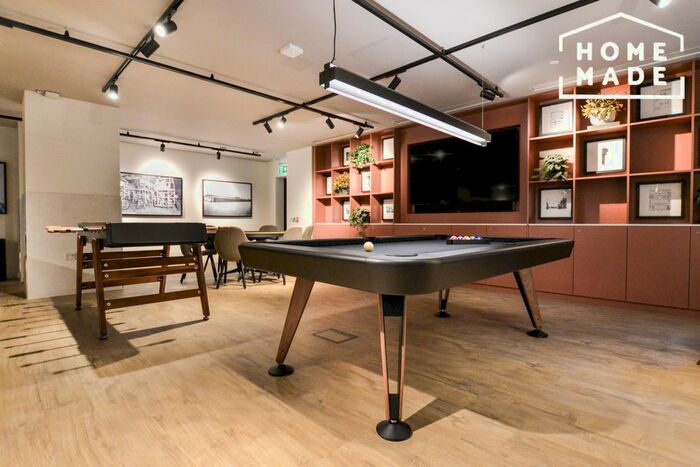 3 Bedroom Flat To Rent In Equipment Works, Walthamstow, E17