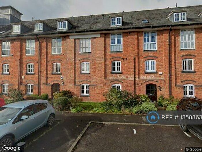 3 Bedroom Flat To Rent In Coopers Lane, Abingdon, OX14