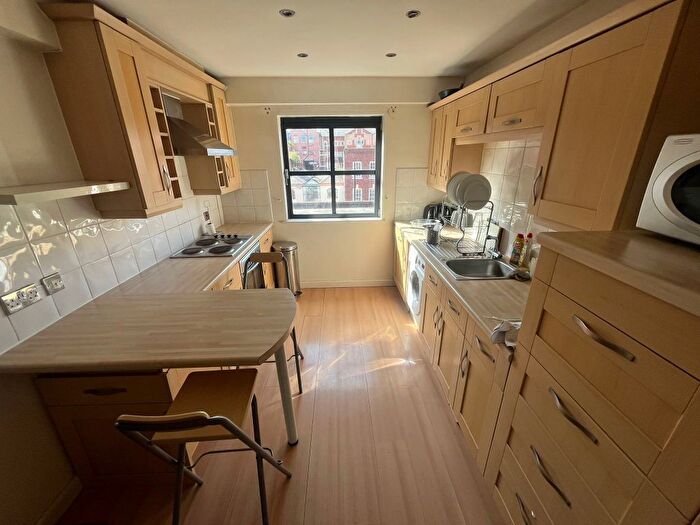 2 Bedroom Property To Rent In Lionel Street, Birmingham, B3