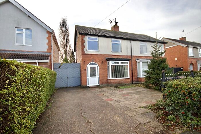 3 Bedroom Semi-Detached House For Sale In Skellingthorpe Road, Lincoln, LN6