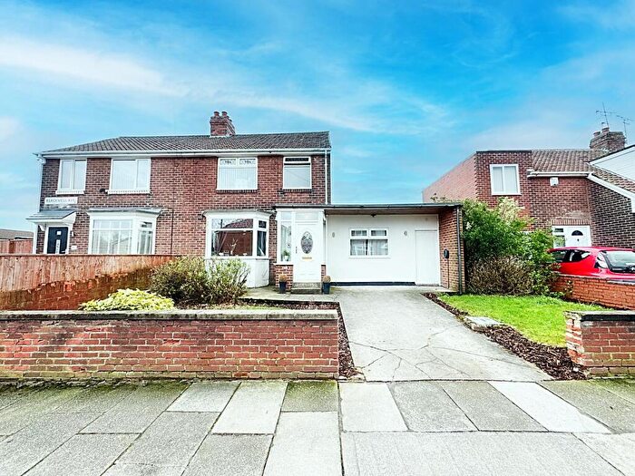 3 Bedroom Semi Detached House For Sale In Blackwell Avenue, Walkerdene, NE6