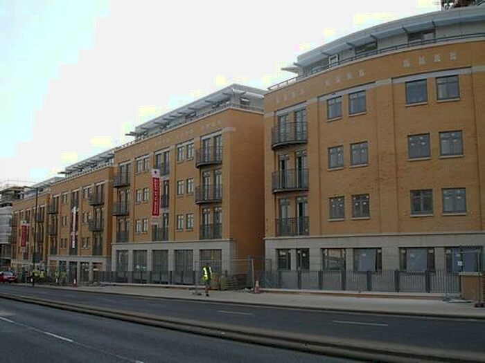 1 Bedroom Flat To Rent In The Belvedere, Homerton Street, CB2