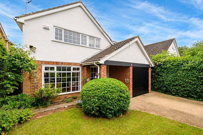 3 Bedroom Detached House For Sale In Heath Drive, Boston Spa, LS23