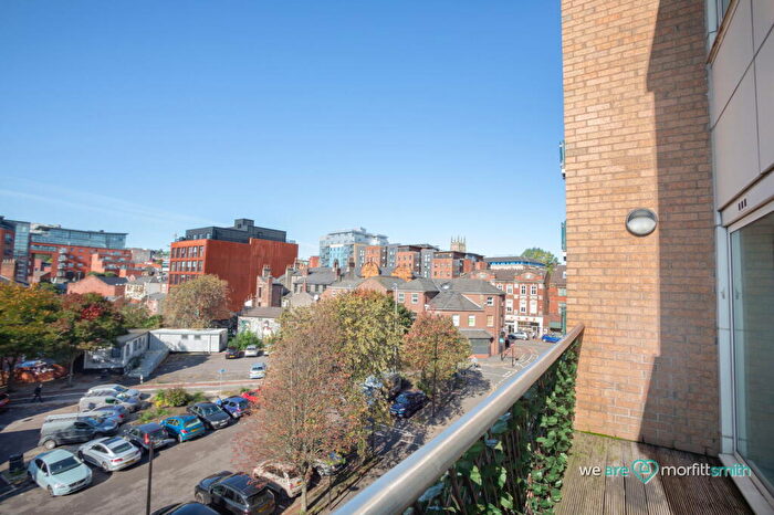 2 Bedroom Apartment To Rent In Royal Plaza, Eldon Street, Sheffield, S1
