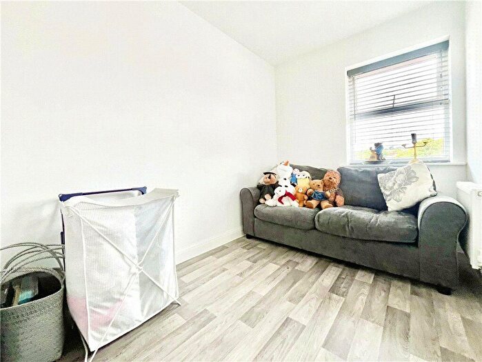 3 Bedroom Terraced House For Sale In Red Fox Square (Heylo Housing), Newport, Isle Of Wight, PO30