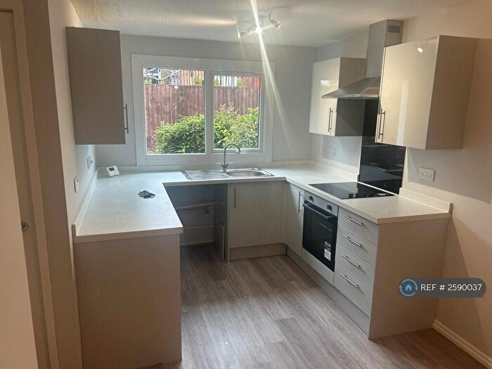 3 Bedroom Terraced House To Rent In Maidencastle, Northampton, NN3