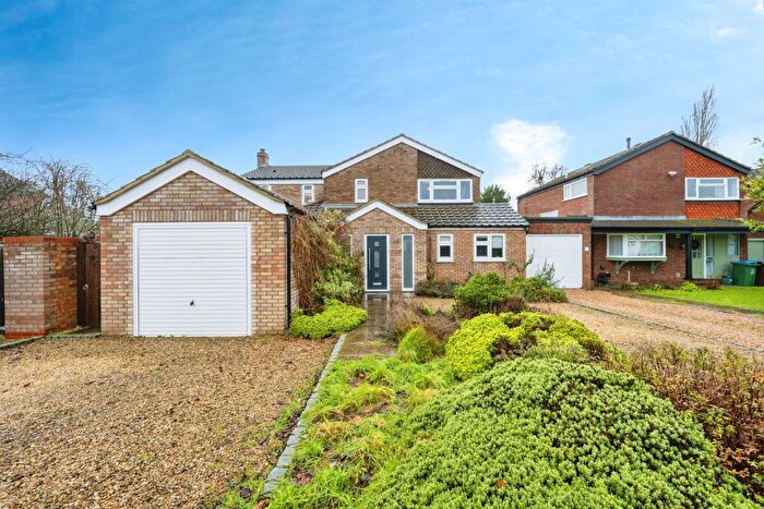 4 Bedroom Detached House For Sale In Lionel Avenue, Wendover, Aylesbury, HP22