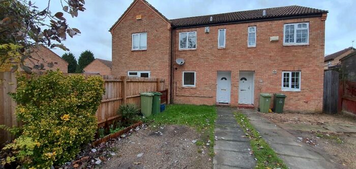 2 Bedroom Terraced House To Rent In Winsford Hill, Furzton, Milton Keynes, MK4