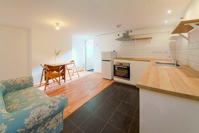 1 Bedroom Apartment To Rent In Station Road, London, E7