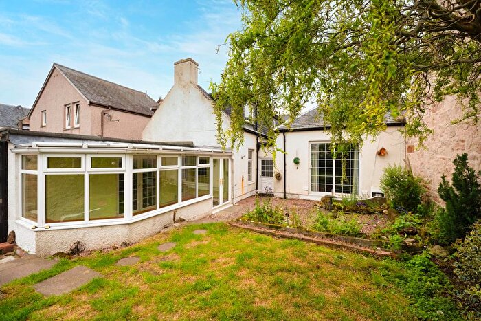 3 Bedroom Semi-detached House For Sale In Park Street, Nairn, IV12