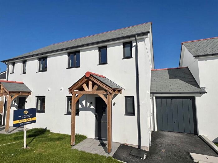 3 Bedroom House For Sale In Kew Kernow, Roche, PL26