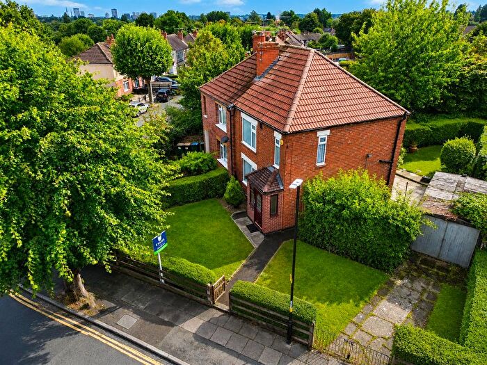 3 Bedroom Semi-Detached House For Sale In Foster Road, Radford, Coventry, CV6