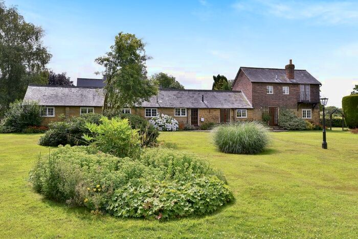 4 Bedroom Country House To Rent In Langton Road, Langton Green, Tunbridge Wells, TN3