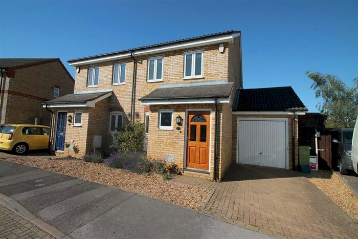 3 Bedroom Semi-Detached House To Rent In Lanercost Crescent, Monkston, Milton Keynes, MK10