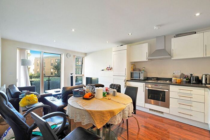 2 Bedroom Flat To Rent In Bassett House, Durnsford Road, Wimbledon, SW19