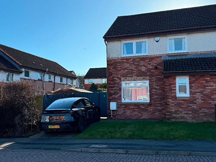 3 Bedroom Semi Detached House To Rent In Leyshade Court, Dundee, DD4