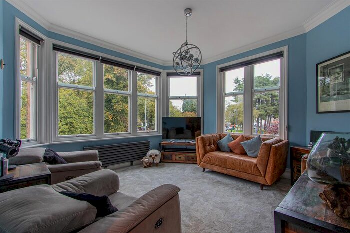 2 Bedroom Flat To Rent In Penhill Road, Pontcanna, Cardiff CF11