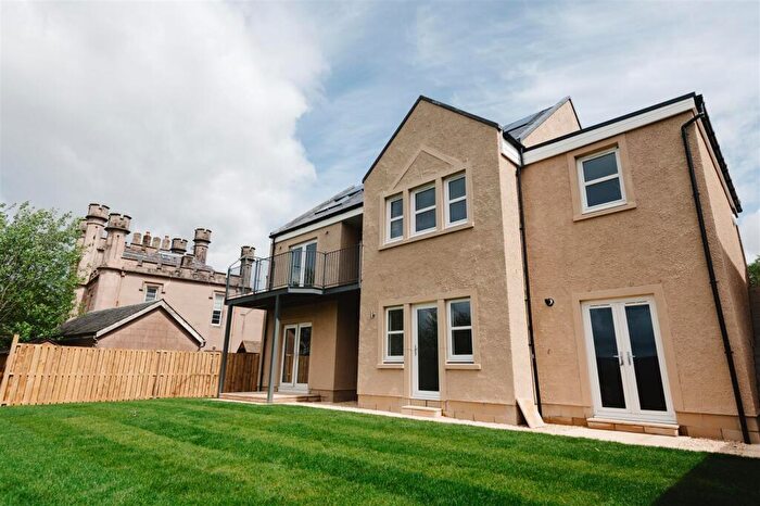 4 Bedroom Detached House For Sale In Langhouse Mews, Langhouse Road, Inverkip, PA16