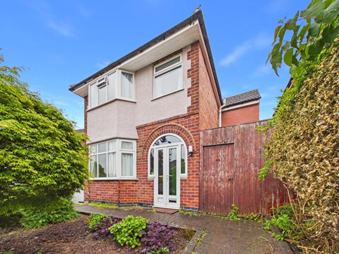 3 Bedroom Detached House For Sale In Parkside Road, Chaddesden, DE21