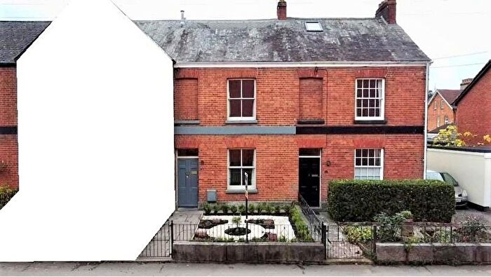 3 Bedroom Terraced House To Rent In Leat Street, Tiverton, EX16