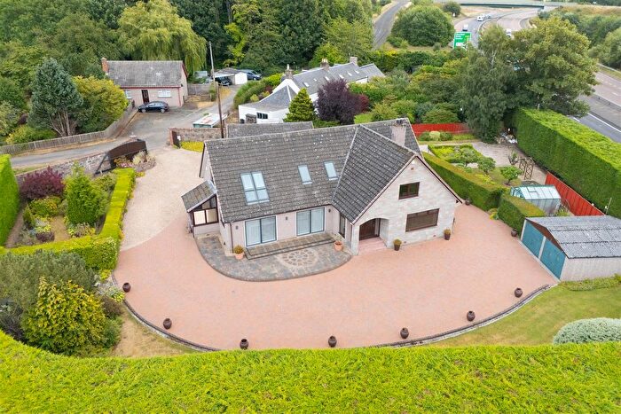 5 Bedroom Detached House For Sale In Burnfoot, By Kinfauns, Perth, PH2