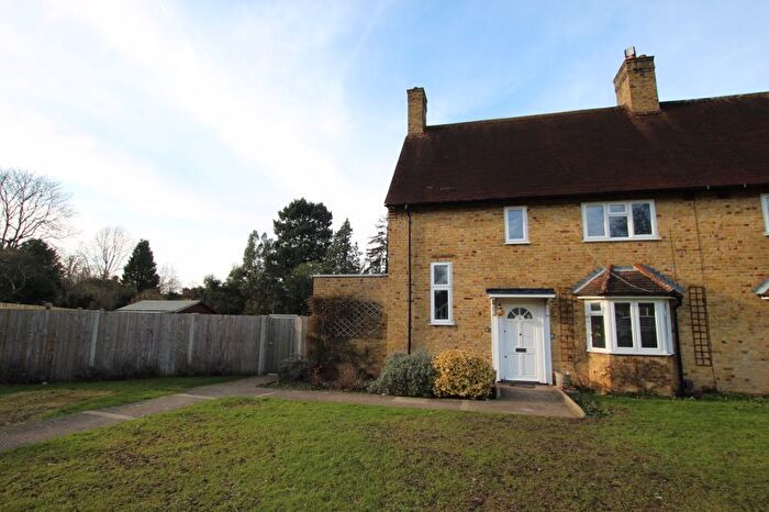 3 Bedroom Semi-Detached House To Rent In Alexander Godley Close, Ashtead, KT21