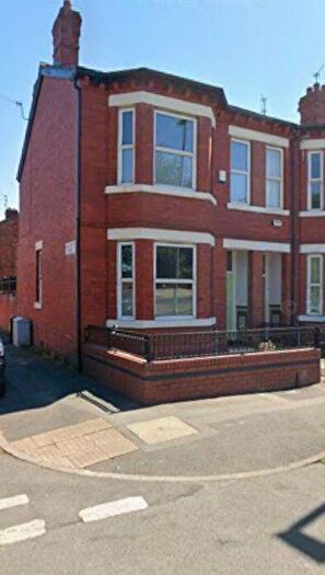 4 Bedroom End Of Terrace House For Sale In Broadfield Road, Manchester, M14