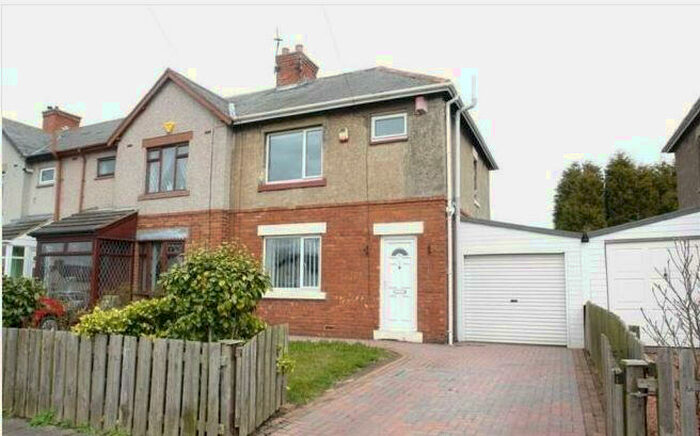 3 Bedroom House To Rent In Clarkes Terrace, Dudley, NE23