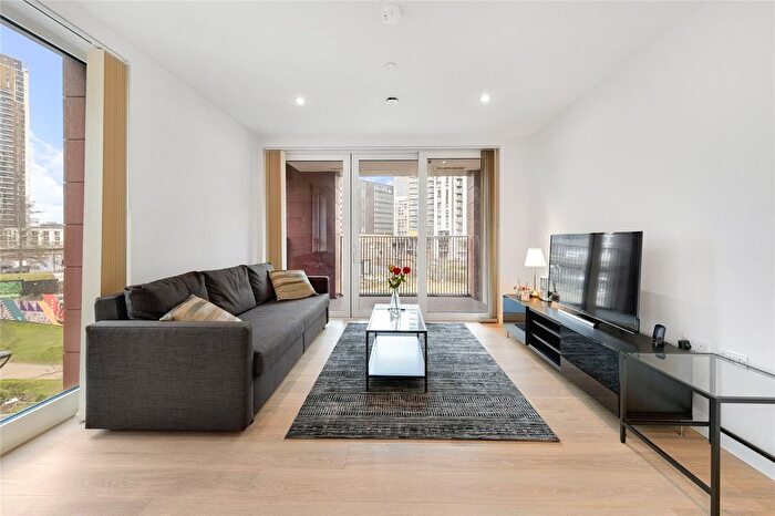 2 Bedroom Flat To Rent In Weymouth Building, Deacon Street, London, SE17