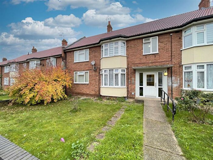 2 Bedroom Flat For Sale In Cemetery Road, Ipswich, IP4