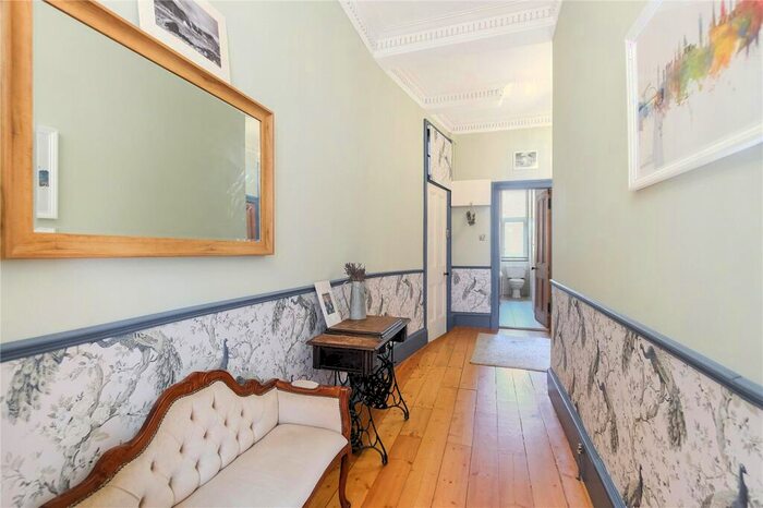 2 Bedroom Flat For Sale In Florida Street, Mount Florida, Glasgow, G42
